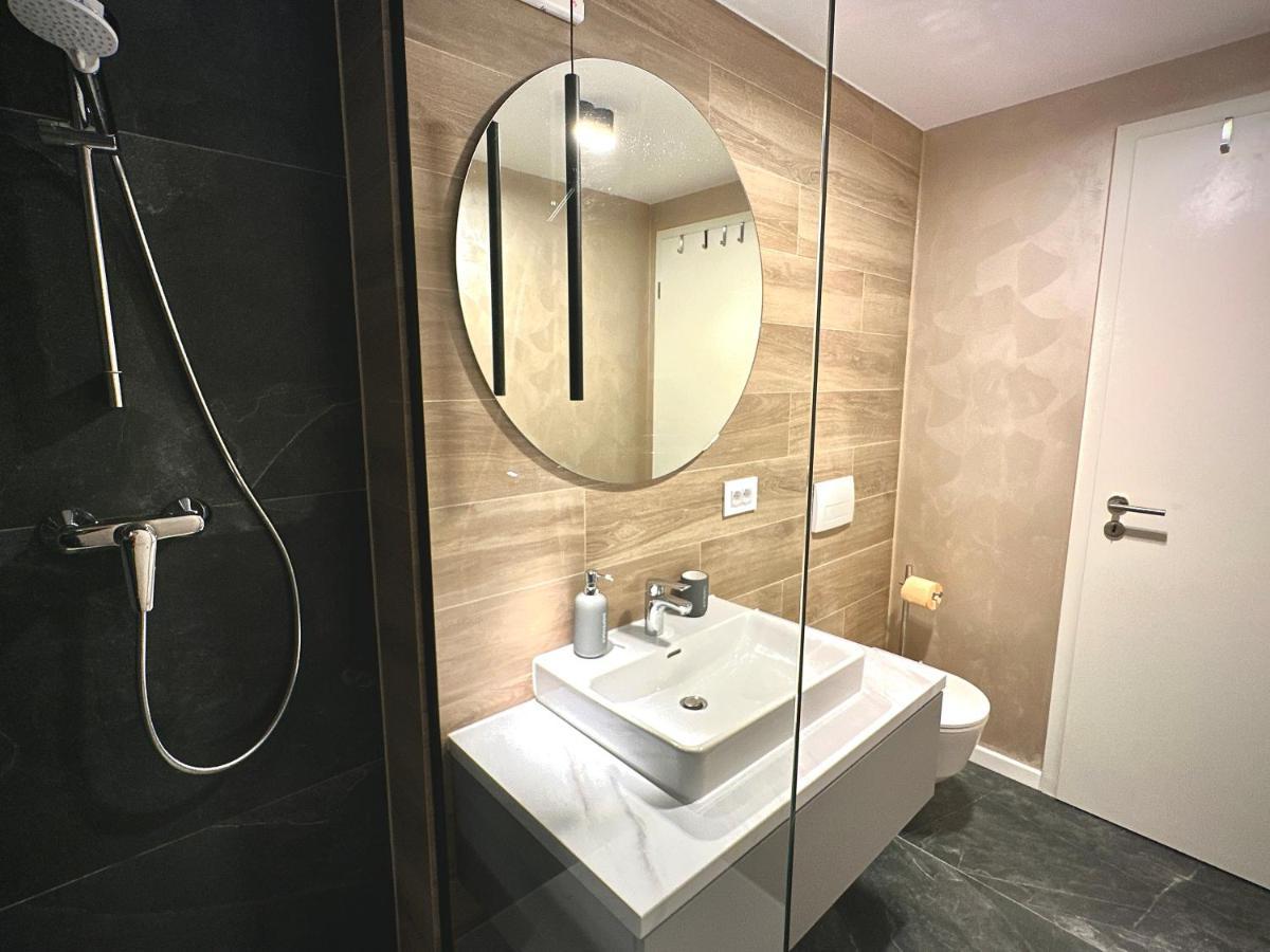 Apartament 4friendscoresibrasov W *